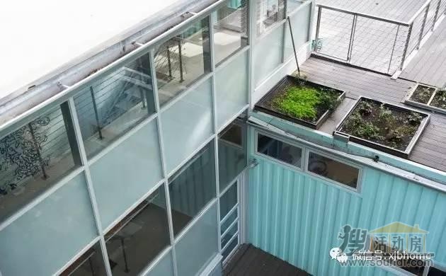 她用5個(gè)集裝箱，建起一棟絕美房屋！