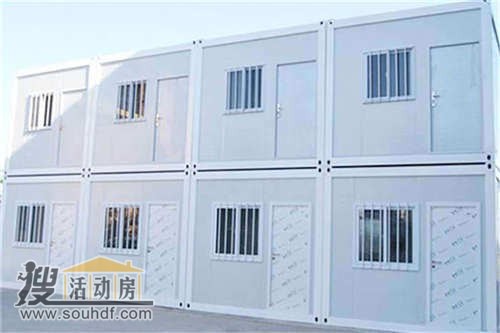 2013年1月5日上海屹豐汽車(chē)模具有限公司出售4間集裝箱板房