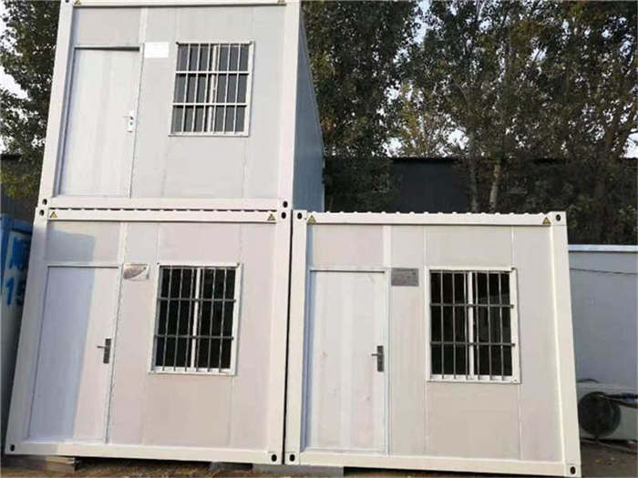 天津時(shí)代大明不銹鋼有限公司建筑/建材>>門(mén)>>防火門(mén)窗塑料制品工業(yè)區廣倉道29號515平米舊活動(dòng)板房購買(mǎi) 